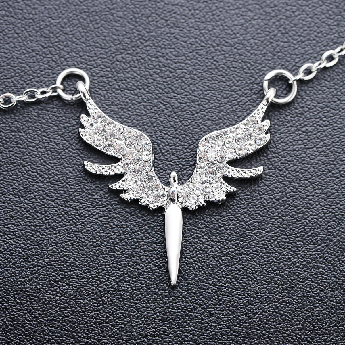 Necklace Men's Angel Wings Personality Design High-end Hip-hop All-match Summer New Accessories Women's Trendy Simple Jewelry