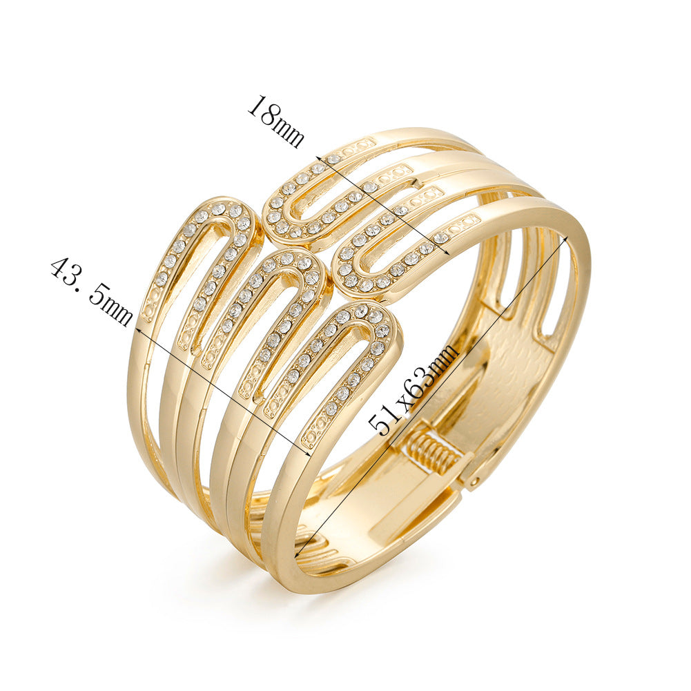 Hollow Bracelet, Asymmetrical Diamond-Encrusted Ring-Shaped Stacked Design Alloy Bracelet, Personalized, Simple Style, High-End Sense For Girls